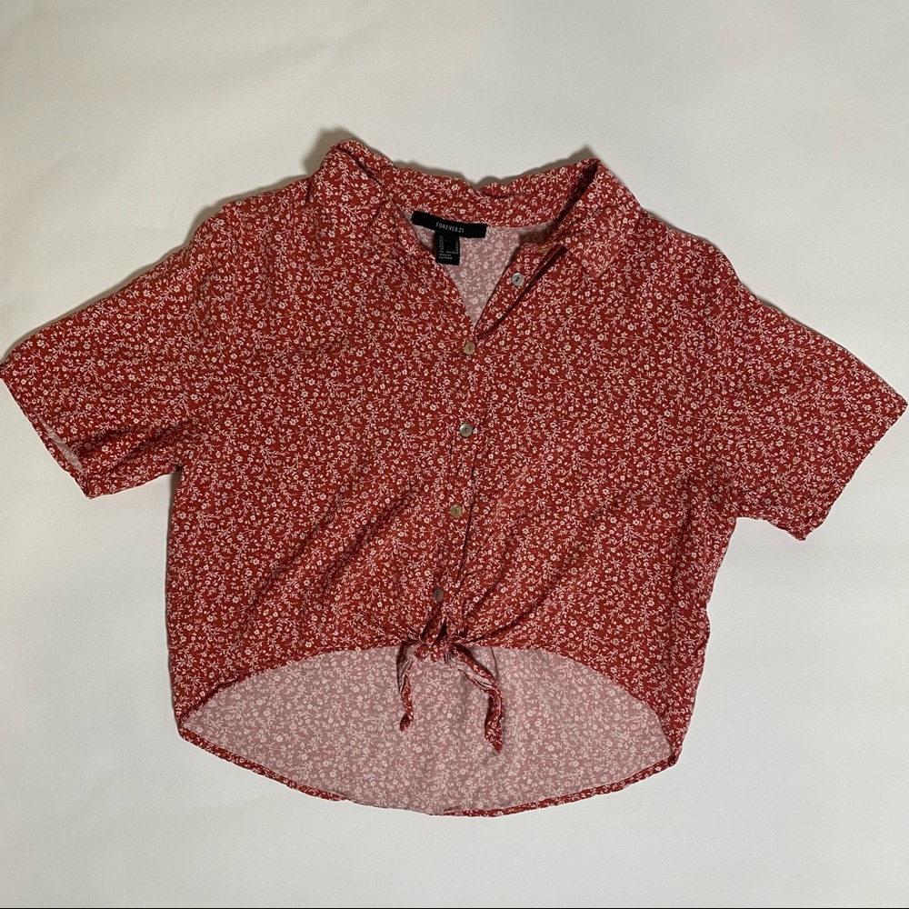 NWOT Forever 21 Orange/White Floral Button Down Crop Top with Front Tie